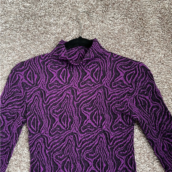 Zara Fitted Dress - Picture 2 of 5